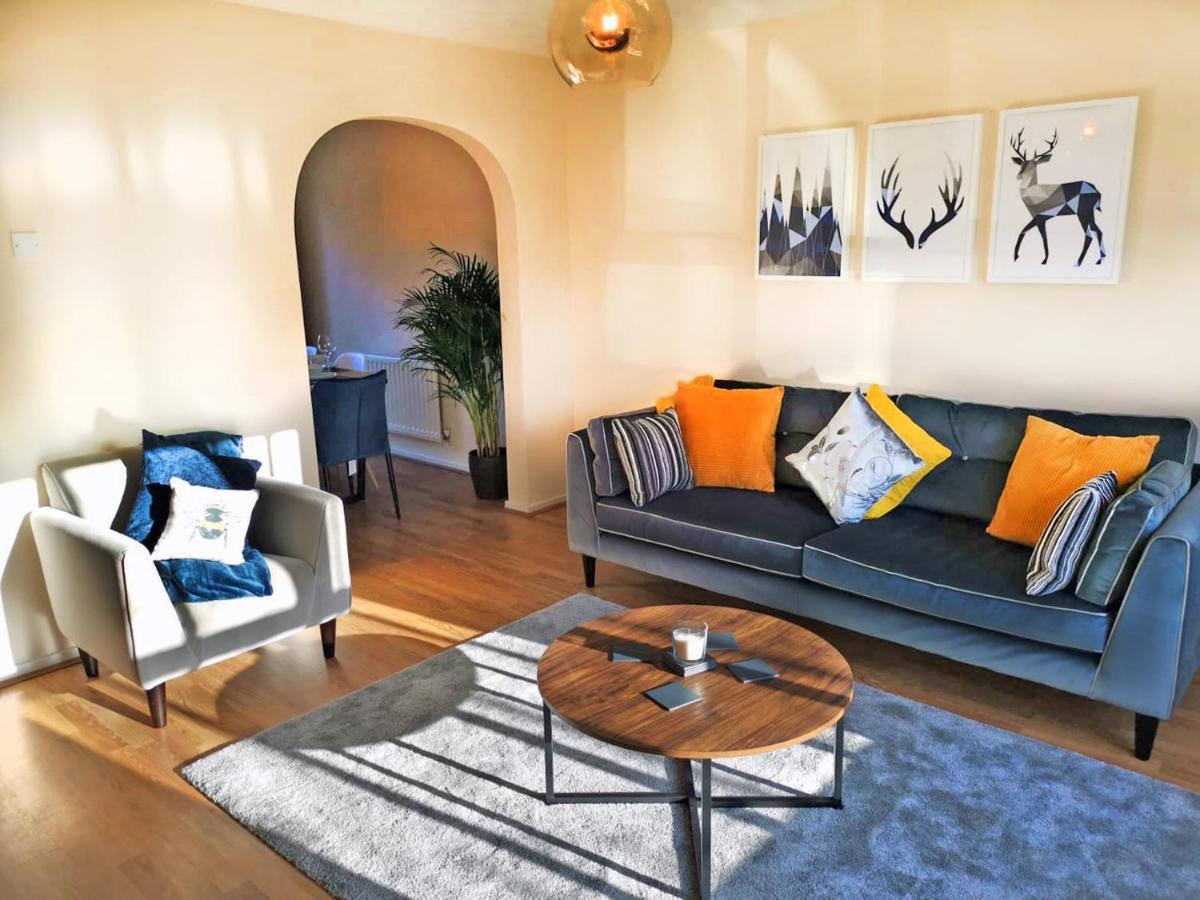 Emerald House - Spacious 3 Bed House With Ensuite Parking Gardens And Netflix Leamington Spa Dış mekan fotoğraf