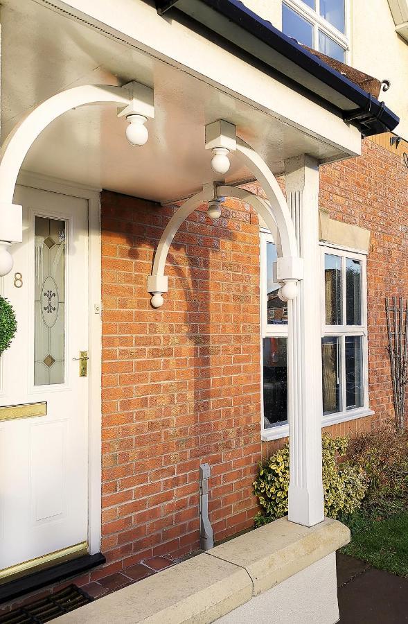 Emerald House - Spacious 3 Bed House With Ensuite Parking Gardens And Netflix Leamington Spa Dış mekan fotoğraf